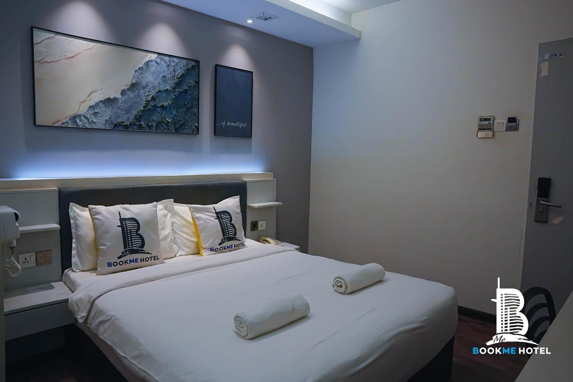 Bookme Hotel Johor Bahru Exterior photo
